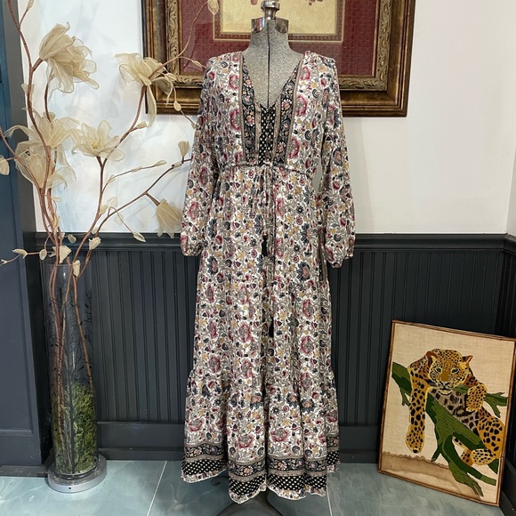 boemo Dresses & Skirts - Anthropologie Boemo Maxi Ruffle Tiered Long Sleeve Dress - Sz LP 🧡🎀